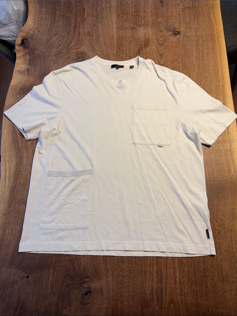 *NWOT* TED BAKER Boxy Tee - 6 (2XL)